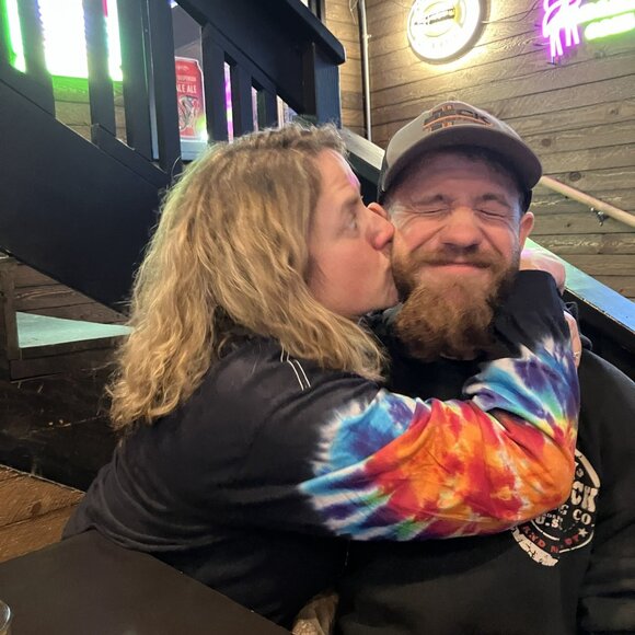 FINAL SHOW 11/8/2025 - CLOSING CLOSET - Picture 3 of 15